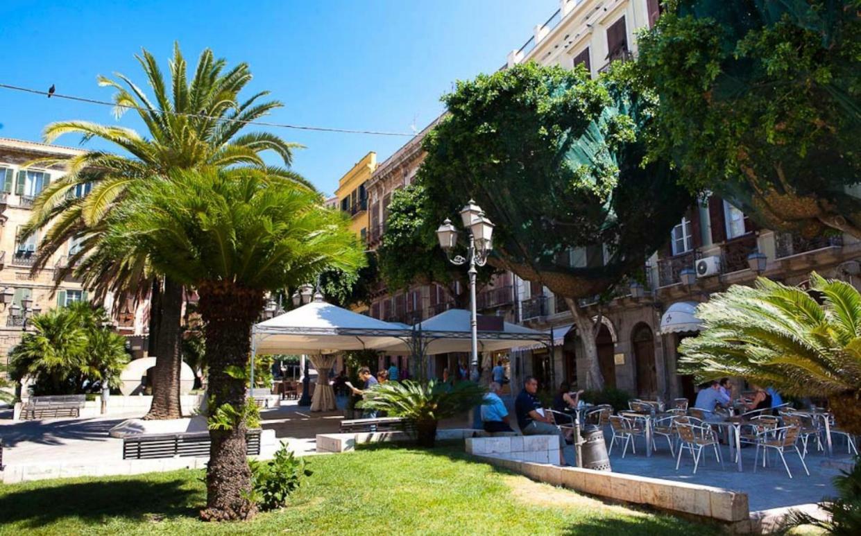 Bed and Breakfast Al Corso Cagliari Exterior foto