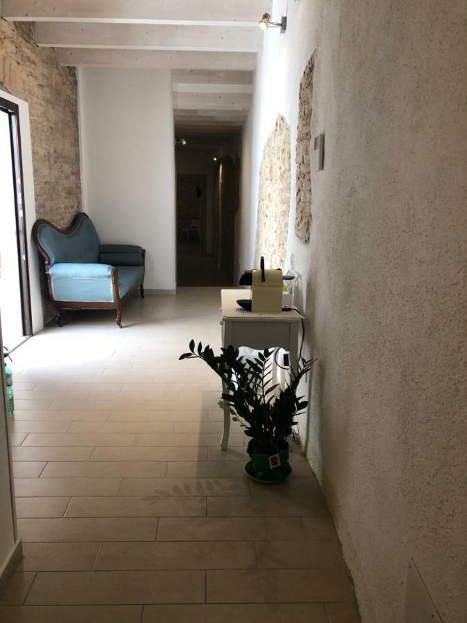 Bed and Breakfast Al Corso Cagliari Exterior foto